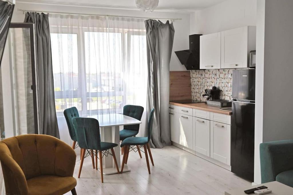 7A Dream Apartment 7A Si Parcare Oradea Exterior photo
